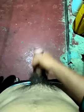 Snapshot of dickbastienweed chatting on October 20, 2025, 3:52 am dickbastienweed online show from October 20, 2025, 3:52 am