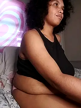 Snapshot of TasteeKitty chatting on October 3, 2025, 11:50 pm TasteeKitty online show from October 3, 2025, 11:50 pm