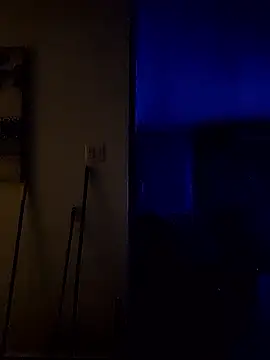 tropikboy online show from January 12, 2026, 9:38 am