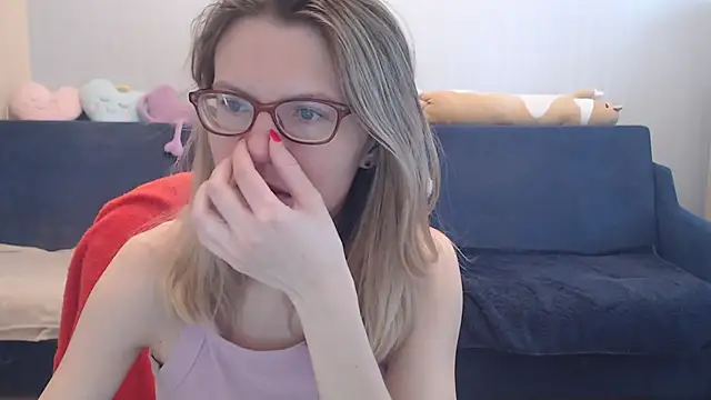 Snapshot of night_is_dark chatting on March 14, 2026, 2:23 pm night is dark online show from March 14, 2026, 2:23 pm