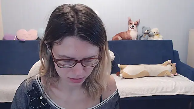 Snapshot of night_is_dark chatting on October 24, 2025, 4:06 pm night is dark online show from October 24, 2025, 4:06 pm