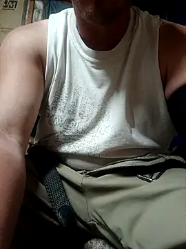 Snapshot of FUNINWV9 chatting on September 9, 2025, 11:58 pm FUNINWV9 online show from September 9, 2025, 11:58 pm