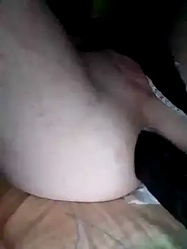 Snapshot of oxesred chatting on October 15, 2025, 3:38 am oxesred online show from October 15, 2025, 3:38 am