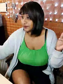 Lilybanx online show from January 22, 2025, 7:57 am