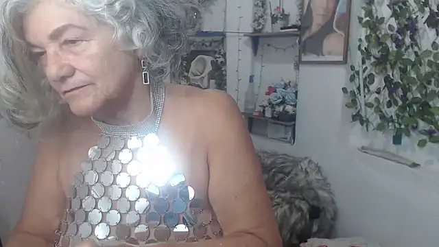 FunnyGrandma online show from October 7, 2025, 9:16 pm