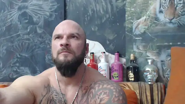 Snapshot of viking_30 chatting on November 21, 2025, 7:57 pm viking 30 online show from November 21, 2025, 7:57 pm