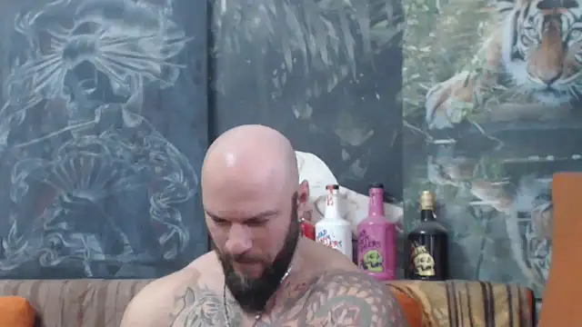 Snapshot of viking_30 chatting on November 29, 2025, 7:52 am viking 30 online show from November 29, 2025, 7:52 am