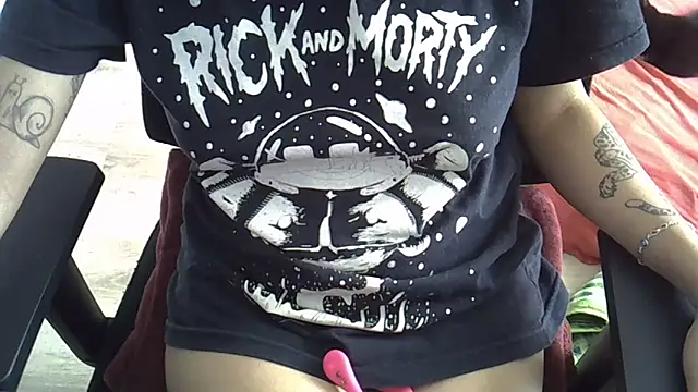 Snapshot of blackmodel chatting on October 6, 2025, 3:57 pm blackmodel online show from October 6, 2025, 3:57 pm