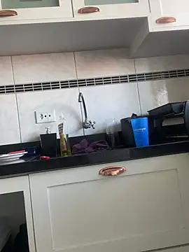 Snapshot of blackmodel chatting on December 27, 2024, 6:31 pm blackmodel online show from December 27, 2024, 6:31 pm