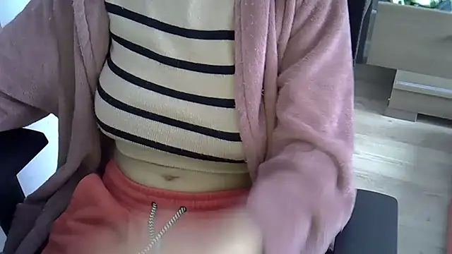 Snapshot of blackmodel chatting on December 9, 2024, 1:55 pm blackmodel online show from December 9, 2024, 1:55 pm