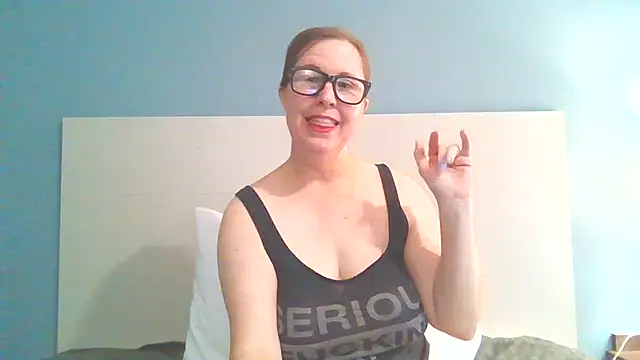 Snapshot of SweetandNaughty1 chatting on February 26, 2025, 7:21 pm SweetandNaughty1 online show from February 26, 2025, 7:21 pm