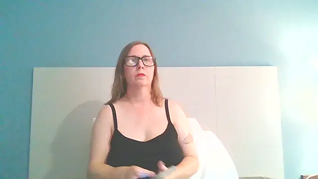 Snapshot of SweetandNaughty1 chatting on March 5, 2025, 10:10 pm SweetandNaughty1 online show from March 5, 2025, 10:10 pm