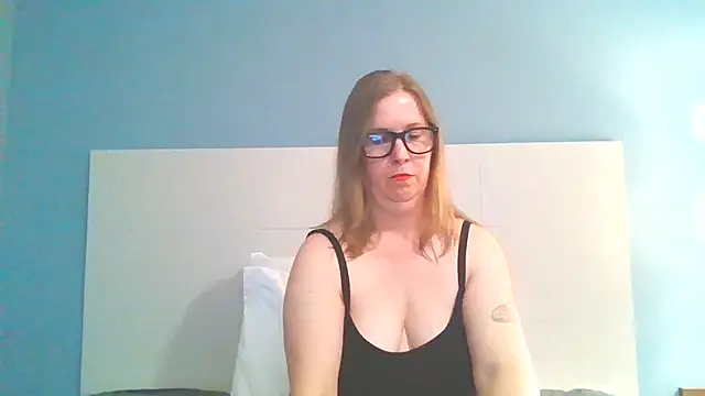 Snapshot of SweetandNaughty1 chatting on January 31, 2025, 3:20 am SweetandNaughty1 online show from January 31, 2025, 3:20 am