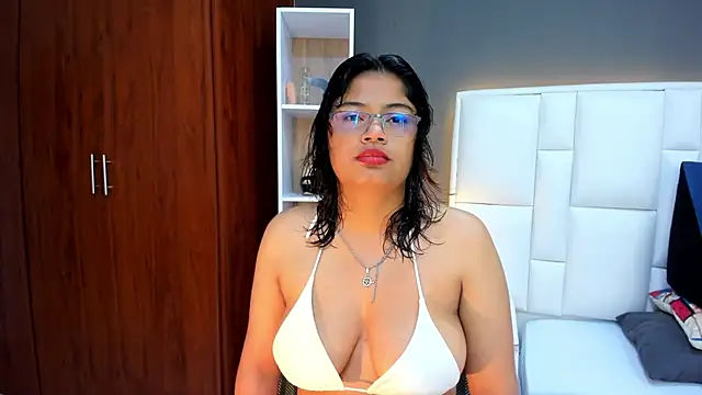 yeral2017 online show from March 12, 2026, 5:50 pm