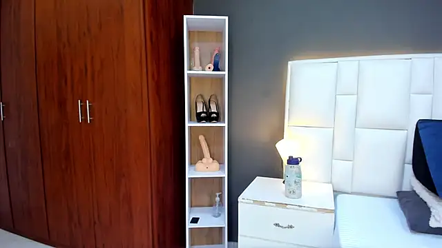 Snapshot of yeral2017 chatting on January 13, 2026, 2:32 pm yeral2017 online show from January 13, 2026, 2:32 pm