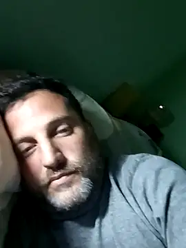 Snapshot of Reload_033 chatting on April 8, 2026, 4:58 am Reload 033 online show from April 8, 2026, 4:58 am