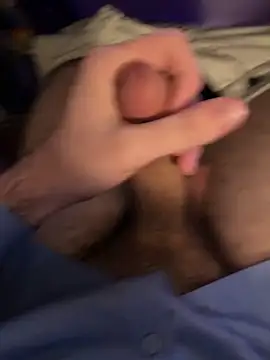 Snapshot of JohnnyBigShot chatting on January 9, 2025, 4:52 am JohnnyBigShot online show from January 9, 2025, 4:52 am