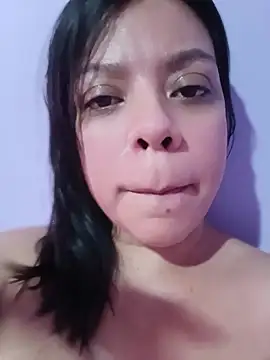 Snapshot of Sofiia_W26 chatting on April 18, 2026, 7:07 pm Sofiia W26 online show from April 18, 2026, 7:07 pm