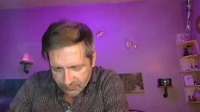 matrikes1 online show from September 12, 2025, 5:45 pm