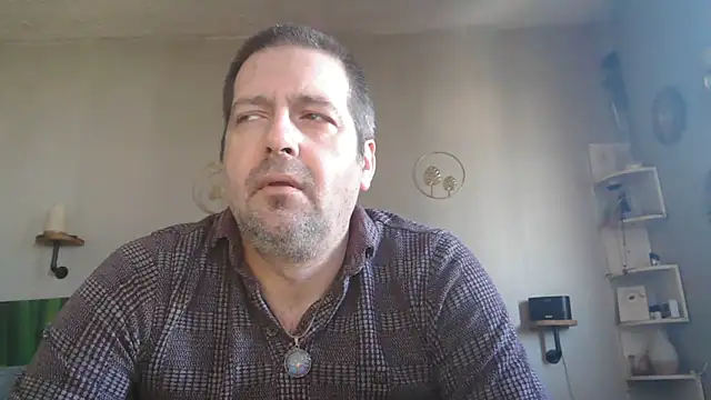 matrikes1 online show from March 8, 2025, 11:05 am