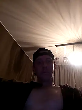 Snapshot of Antonio11111x chatting on March 1, 2026, 12:21 am Antonio11111x online show from March 1, 2026, 12:21 am