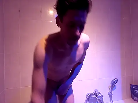 Snapshot of Antonio11111x chatting on February 15, 2026, 6:07 pm Antonio11111x online show from February 15, 2026, 6:07 pm