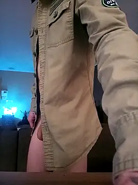 Snapshot of Antonio11111x chatting on March 2, 2026, 2:46 pm Antonio11111x online show from March 2, 2026, 2:46 pm