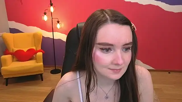 Snapshot of CloudGrace chatting on February 19, 2026, 3:14 am CloudGrace online show from February 19, 2026, 3:14 am