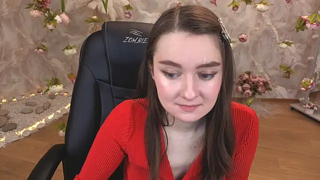 Snapshot of CloudGrace chatting on April 27, 2026, 6:17 pm CloudGrace online show from April 27, 2026, 6:17 pm