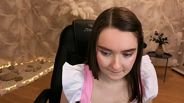 Snapshot of CloudGrace chatting on January 31, 2026, 7:12 pm CloudGrace online show from January 31, 2026, 7:12 pm