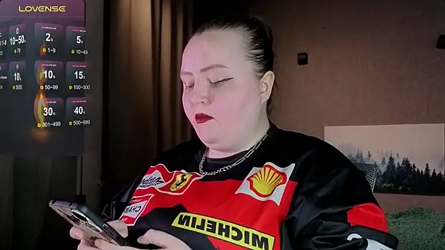 EMMA  CONNOR online show from December 15, 2025, 8:25 pm