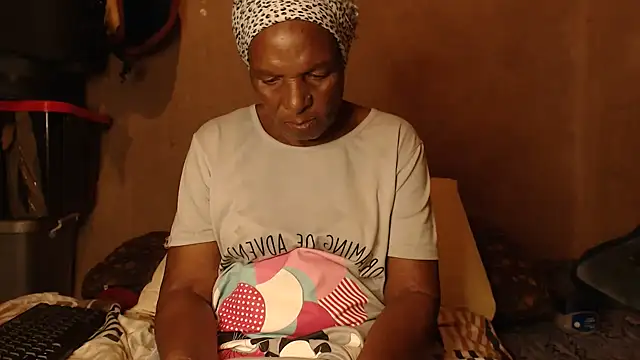 NaughtyGranny online show from February 9, 2025, 7:52 pm