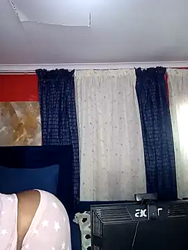 Snapshot of crystalbxx chatting on March 16, 2025, 1:49 pm crystalbxx online show from March 16, 2025, 1:49 pm