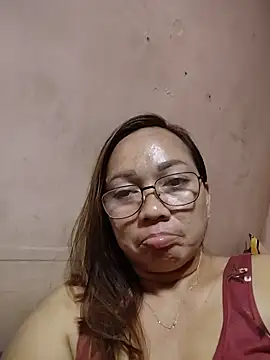 asianwet4u online show from May 18, 2026, 3:06 pm
