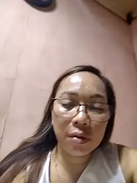 Snapshot of asianwet4u chatting on March 4, 2026, 4:20 am asianwet4u online show from March 4, 2026, 4:20 am