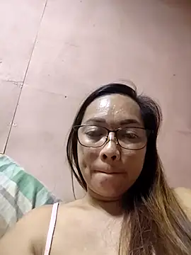 Snapshot of asianwet4u chatting on April 3, 2026, 6:03 pm asianwet4u online show from April 3, 2026, 6:03 pm