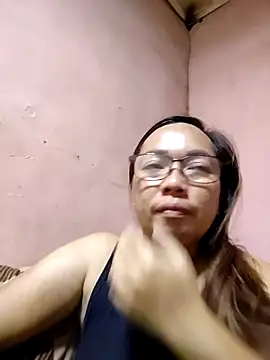 asianwet4u online show from April 21, 2026, 5:47 am