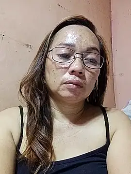 Snapshot of asianwet4u chatting on November 8, 2025, 6:39 am asianwet4u online show from November 8, 2025, 6:39 am