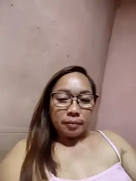 asianwet4u online show from May 9, 2026, 2:09 pm