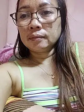 Snapshot of asianwet4u chatting on March 13, 2026, 7:02 am asianwet4u online show from March 13, 2026, 7:02 am