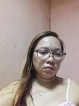 asianwet4u online show from May 15, 2026, 5:38 am
