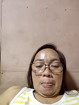 Snapshot of asianwet4u chatting on April 16, 2026, 12:50 pm asianwet4u online show from April 16, 2026, 12:50 pm