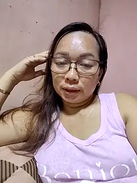 Snapshot of asianwet4u chatting on April 8, 2026, 6:37 am asianwet4u online show from April 8, 2026, 6:37 am