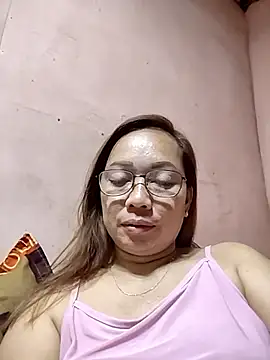 asianwet4u online show from May 24, 2026, 4:18 pm