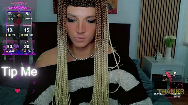 Snapshot of HelenSpellman chatting on June 21, 2026, 3:34 am HelenSpellman online show from June 21, 2026, 3:34 am