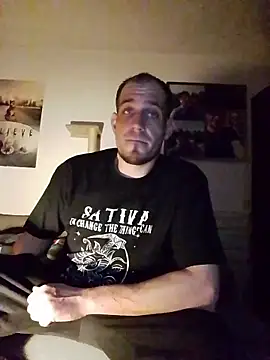 Codymc89 online show from April 4, 2026, 7:53 pm