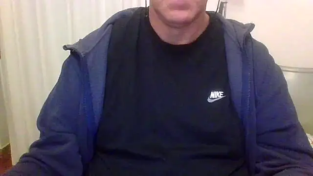 Snapshot of ANONIMO7735 chatting on October 31, 2025, 4:58 pm ANONIMO7735 online show from October 31, 2025, 4:58 pm