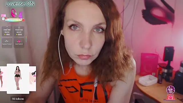 Snapshot of JohansonKatie chatting on March 18, 2025, 12:50 pm JohansonKatie online show from March 18, 2025, 12:50 pm