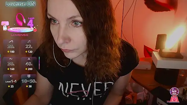 Snapshot of JohansonKatie chatting on March 13, 2025, 6:26 am JohansonKatie online show from March 13, 2025, 6:26 am