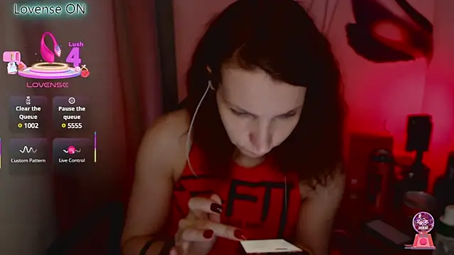 Snapshot of JohansonKatie chatting on March 18, 2025, 6:28 am JohansonKatie online show from March 18, 2025, 6:28 am